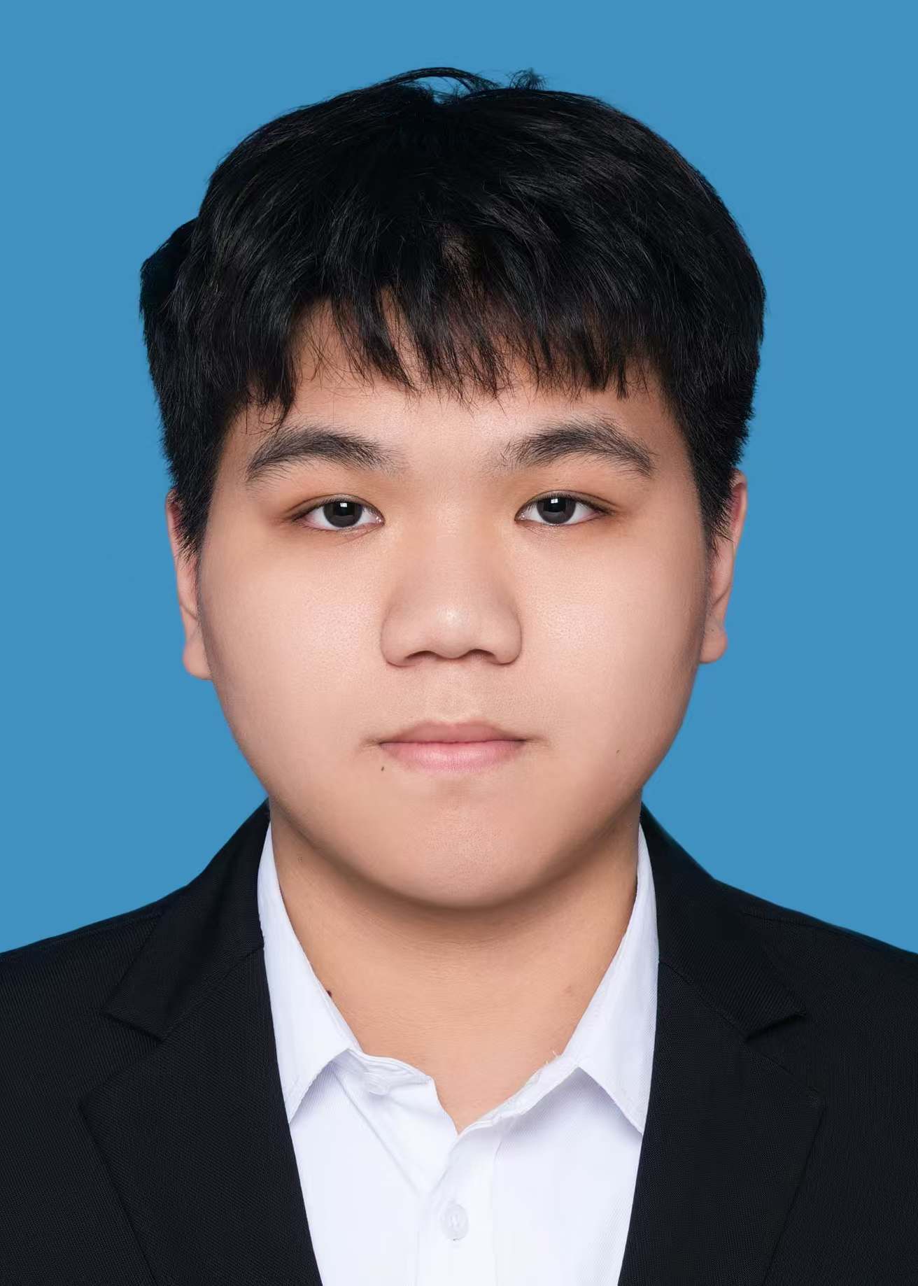 Haobin Wu (吴镐斌）
