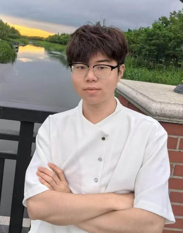Xupeng Mu (穆旭鹏)